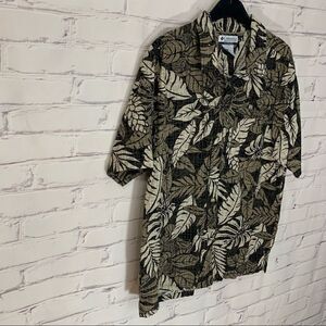 Columbia large men’s shirt‎